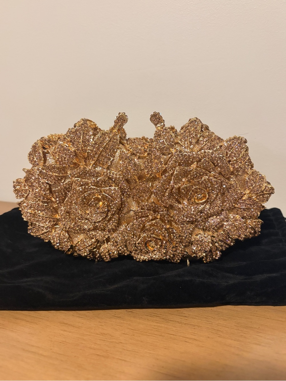 Gold Floral Crystal Metal Clutch Purse